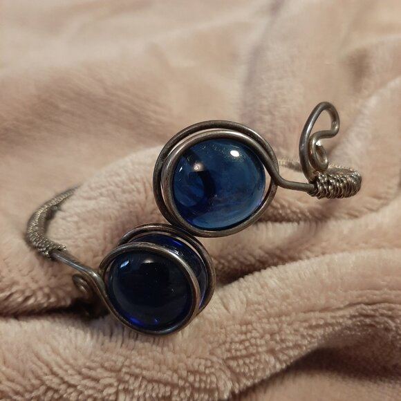 VINTAGE Handmade Wire Wrapped Cuff Bracelets with Blue and Orange Glass Stones - Picture 3 of 8